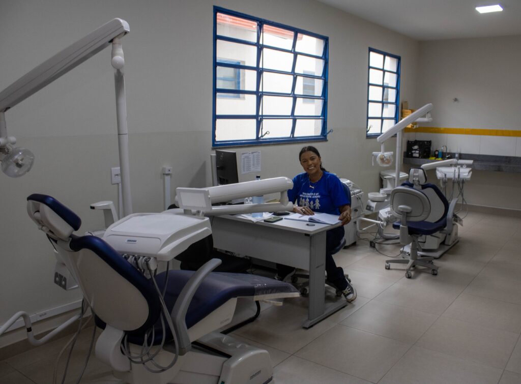 rede-publica-oferece-cuidado-em-saude-bucal-da-prevencao-ao-atendimento-especializado-em-minas
